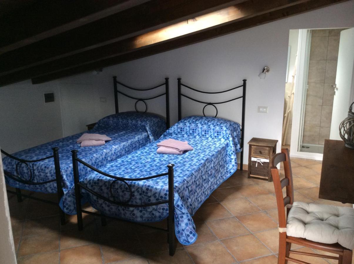B&B Gente Di Mare Taormina Bagian luar foto
