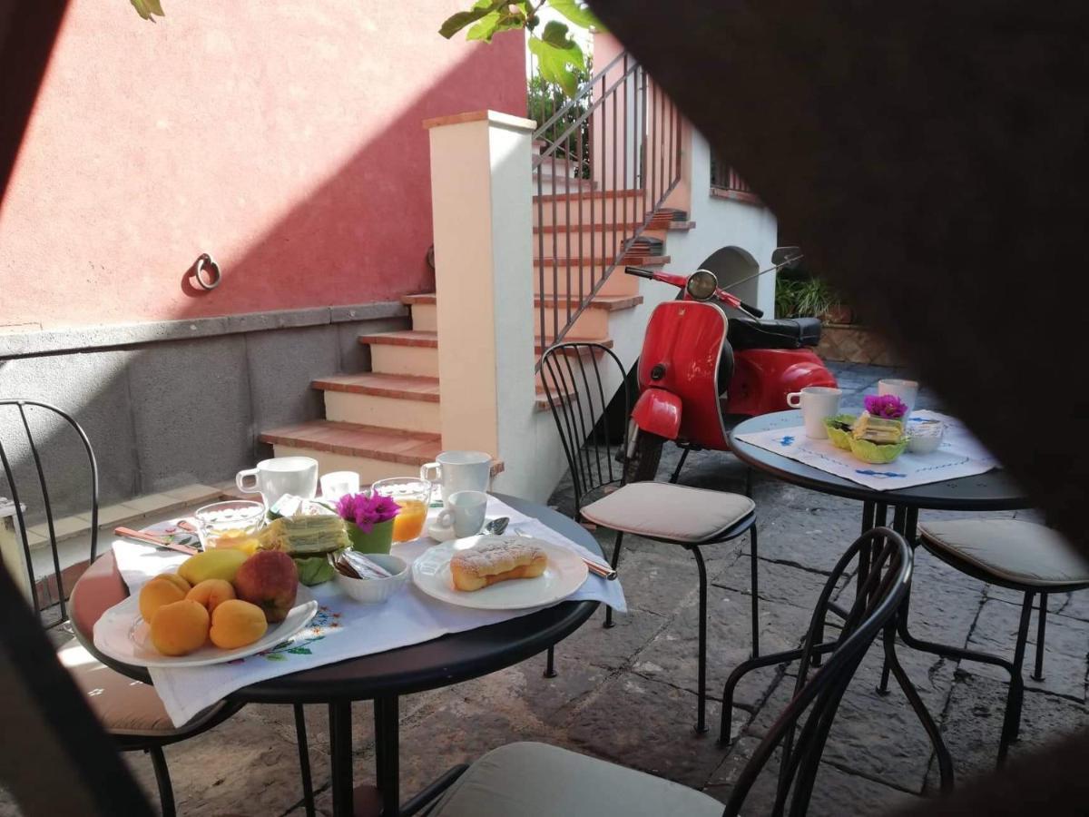B&B Gente Di Mare Taormina Bagian luar foto